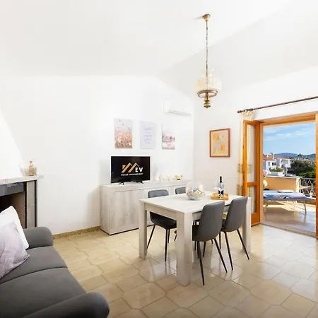 Apartamento Brezza D'amore - With Verandas, 400m From The Sea Cannigione