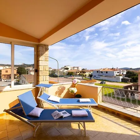 Brezza D'amore - With Verandas, 400m From The Sea Apartamento *